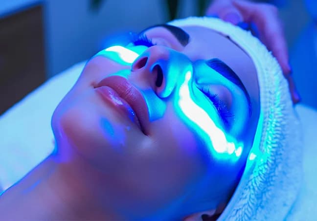 LED facial